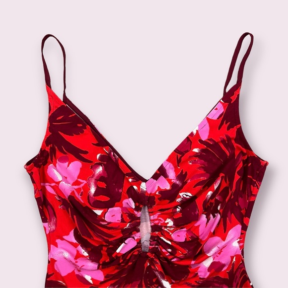 MODA INTERNATIONAL Vintage Y2K Red Pink Floral Tropical Ruched Keyhole Tank Top - Picture 2 of 9